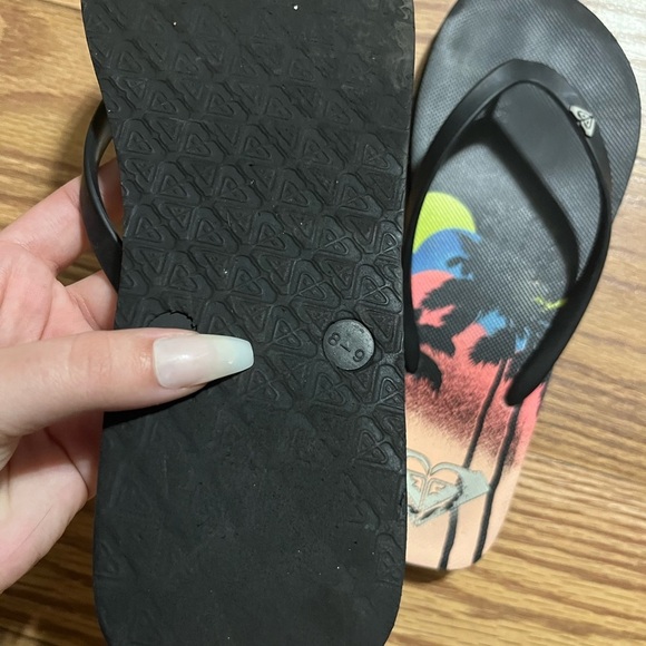 y2k Roxy Flip Flops 8/9 - Picture 3 of 3
